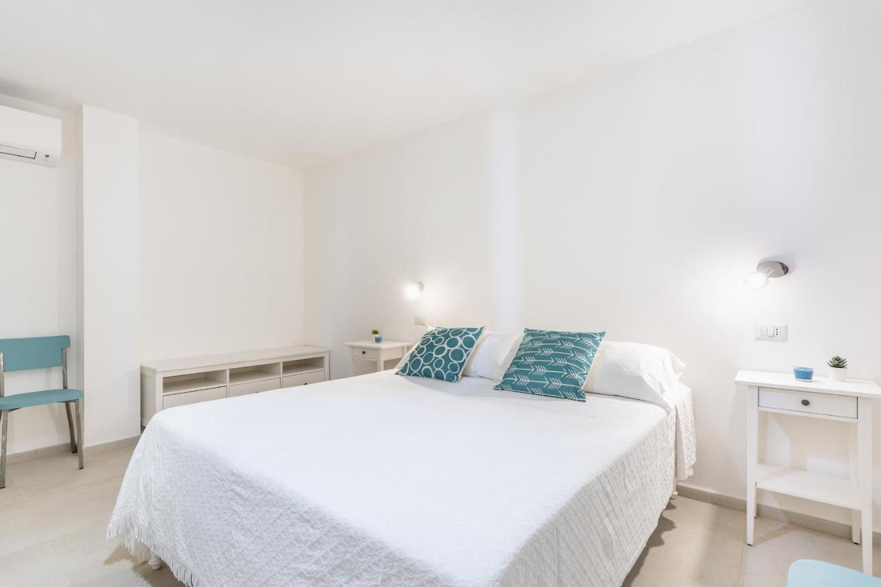 Villa Elena - Affitti Brevi Italia Àrbatax Екстериор снимка